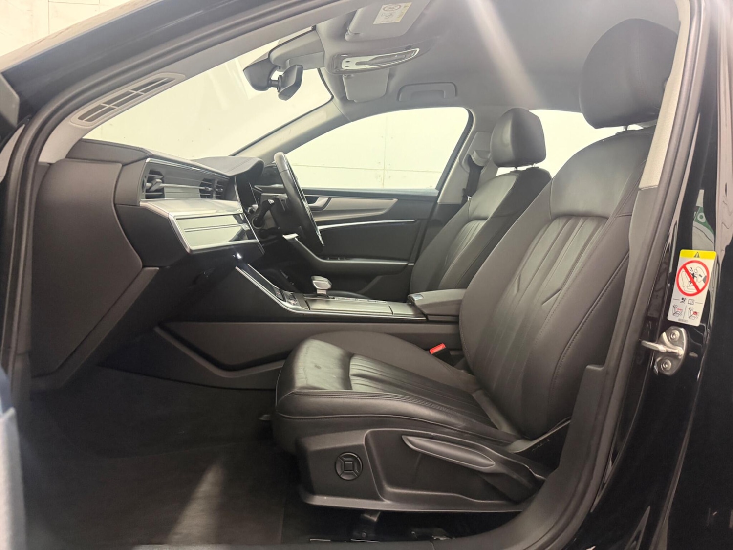 Used Audi A6 Saloon 2019 for sale - 77190765: Photo 43