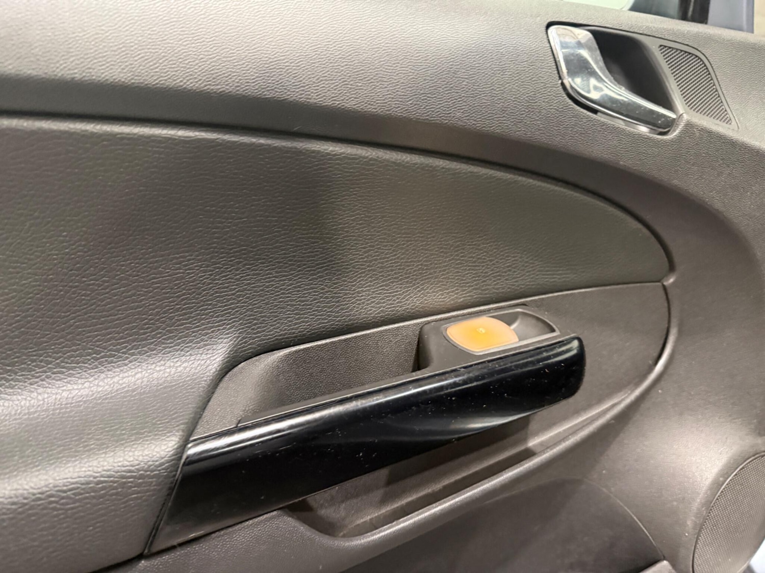 Used Vauxhall Corsa 2008 for sale - 77549297: Photo 47