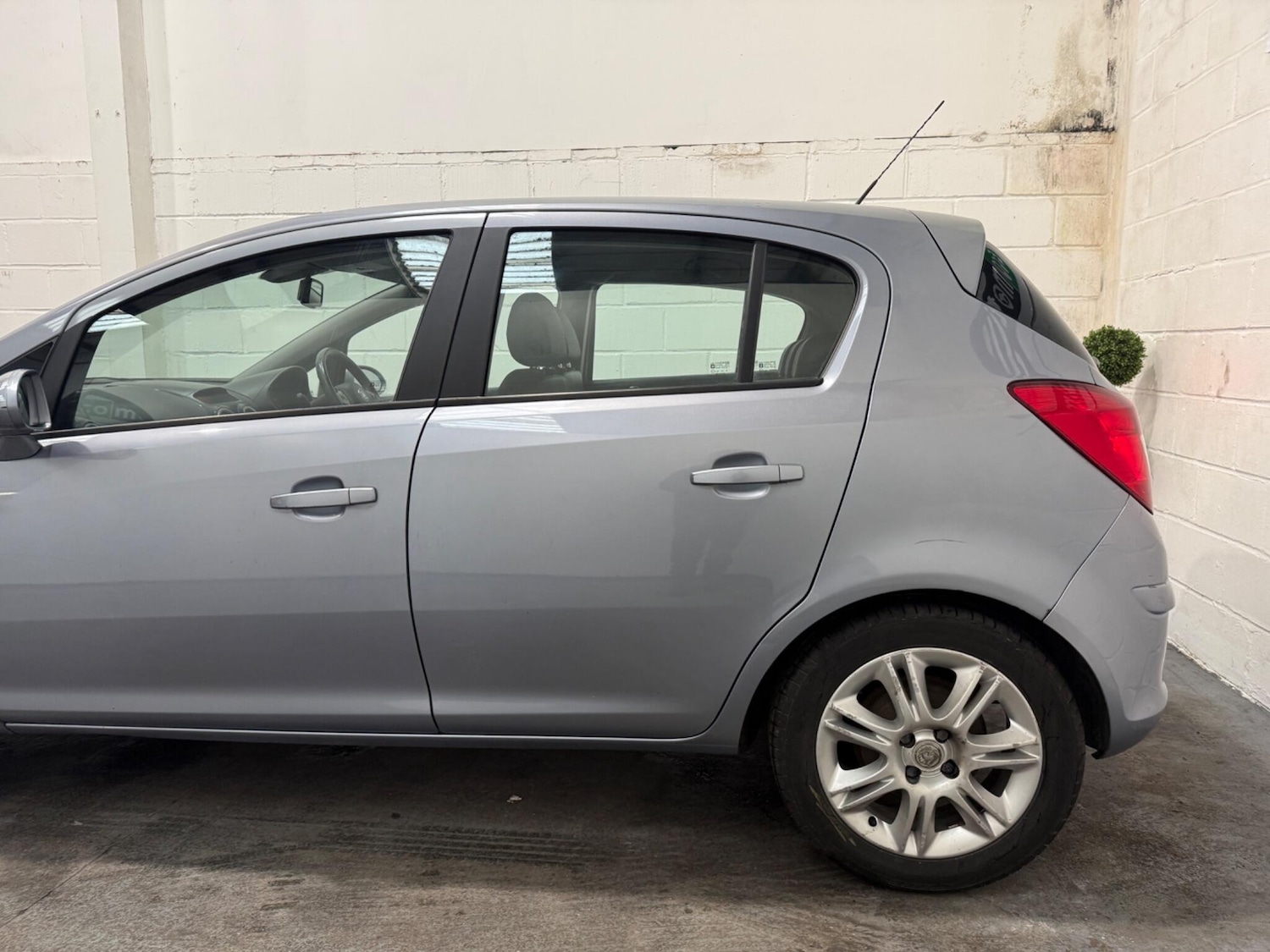 Used Vauxhall Corsa 2008 for sale - 77549297: Photo 9