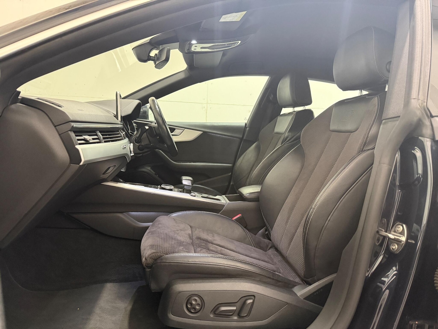 Used Audi A5 2017 for sale - 76992143: Photo 39