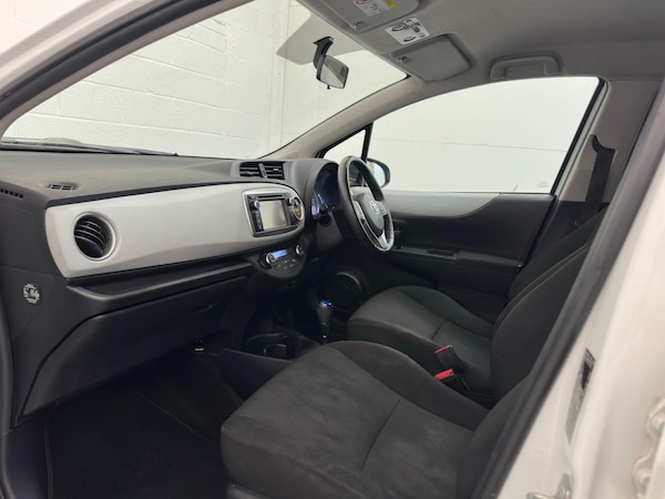 Used Toyota Yaris 2014 for sale - 75291854: Photo 14