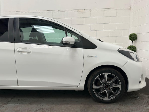 Used Toyota Yaris 2014 for sale - 75291854: Photo 17