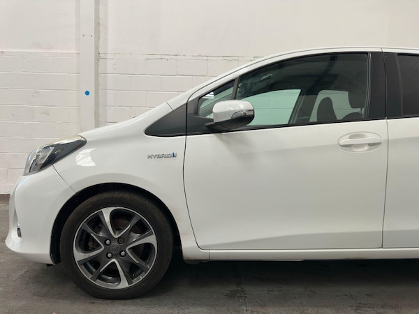 Used Toyota Yaris 2014 for sale - 75291854: Photo 27