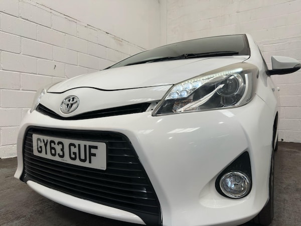 Used Toyota Yaris 2014 for sale - 75291854: Photo 2