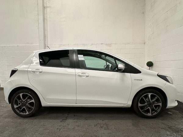 Used Toyota Yaris 2014 for sale - 75291854: Photo 36