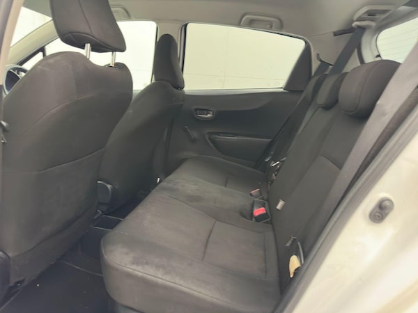 Used Toyota Yaris 2014 for sale - 75291854: Photo 4