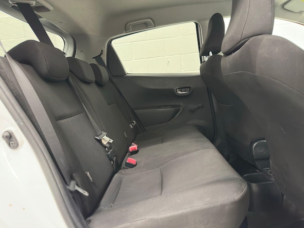 Used Toyota Yaris 2014 for sale - 75291854: Photo 6