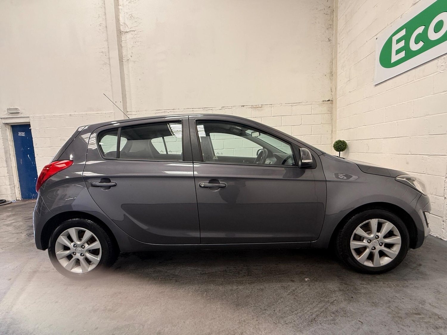 Used Hyundai i20 2014 for sale - 76592907: Photo 10