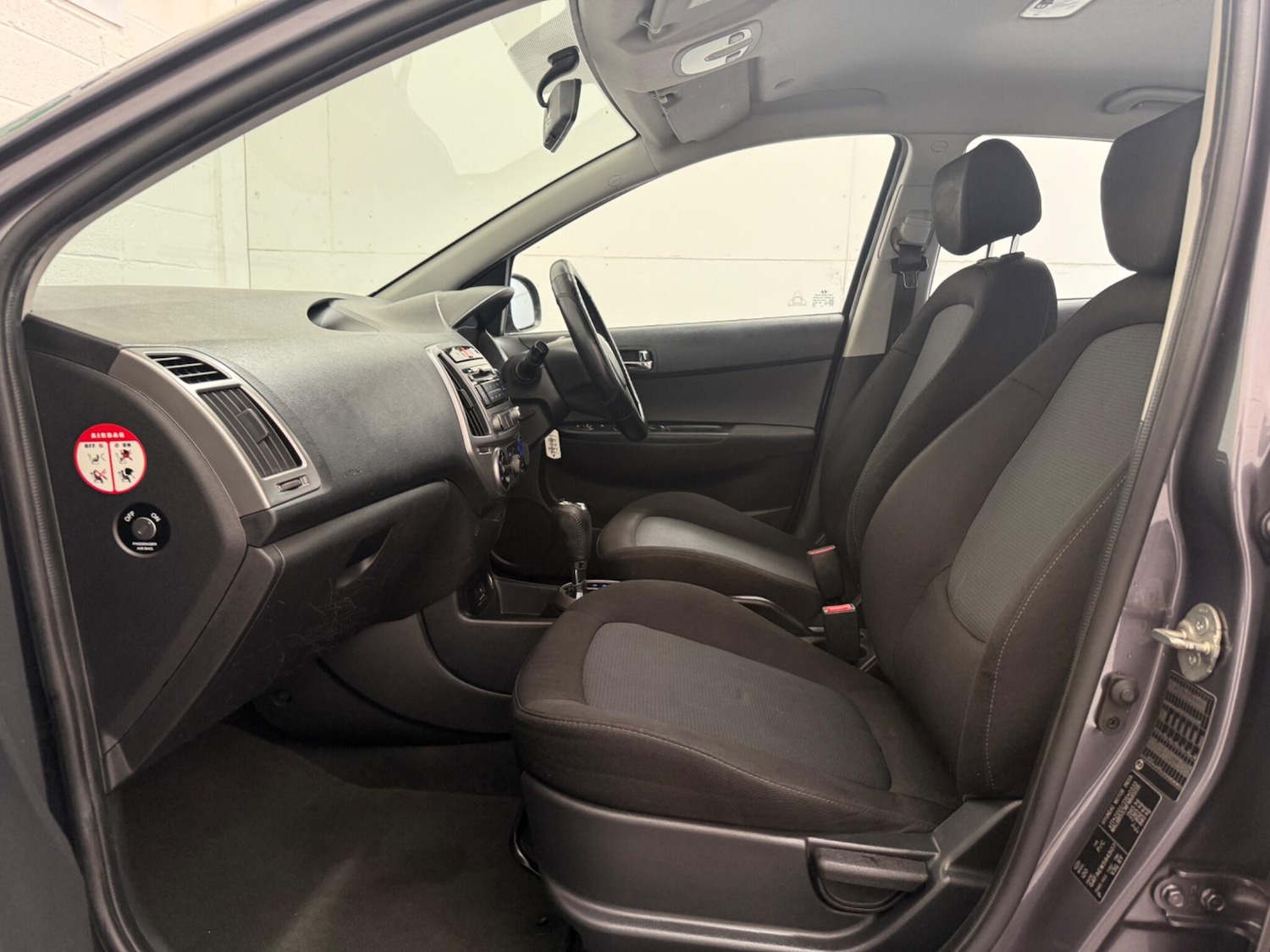 Used Hyundai i20 2014 for sale - 76592907: Photo 33