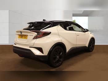 Used Toyota C-HR 2018 for sale - 79855217: Photo