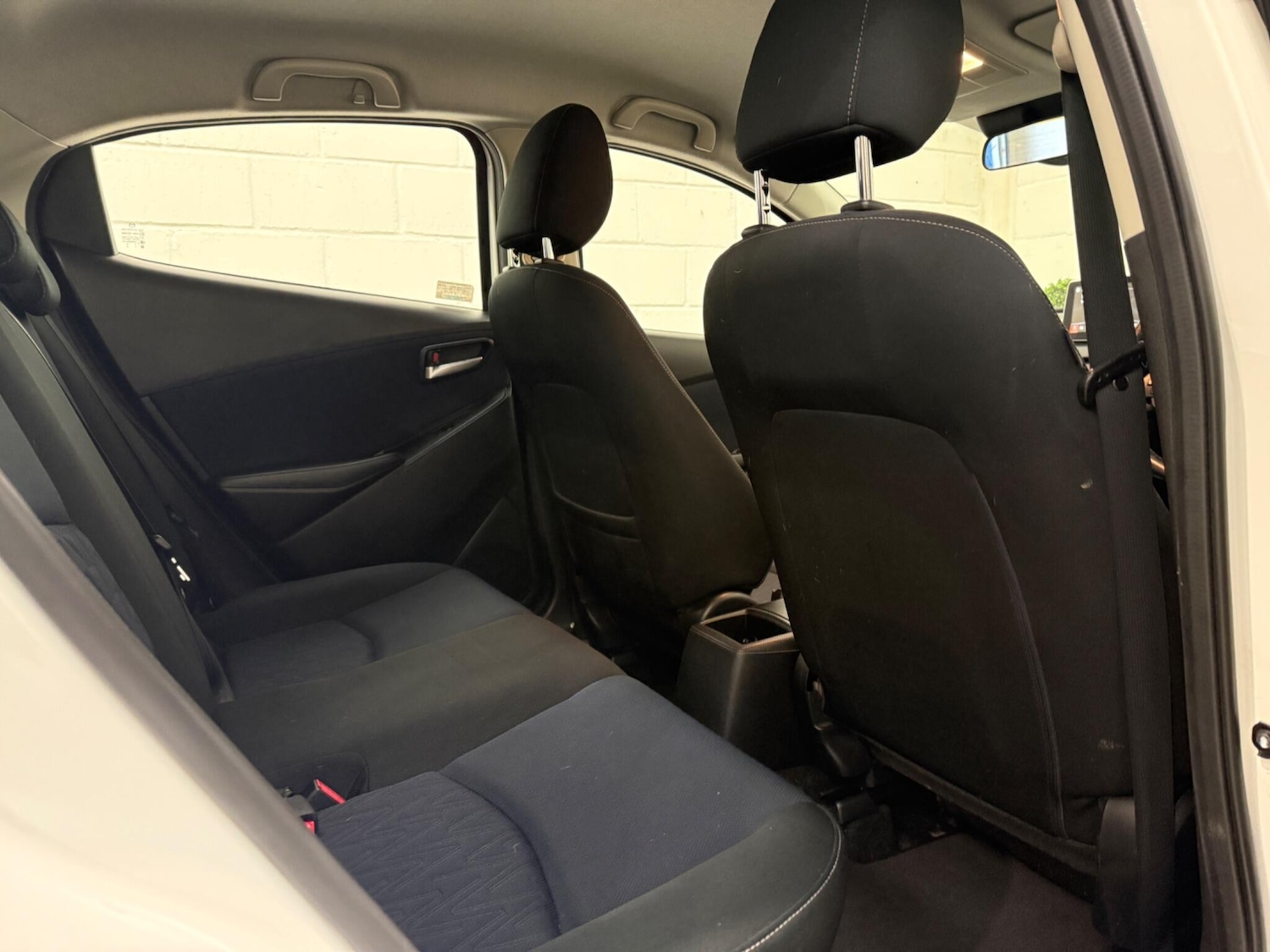 Used Mazda Mazda2 2015 for sale - 76633590: Photo 18