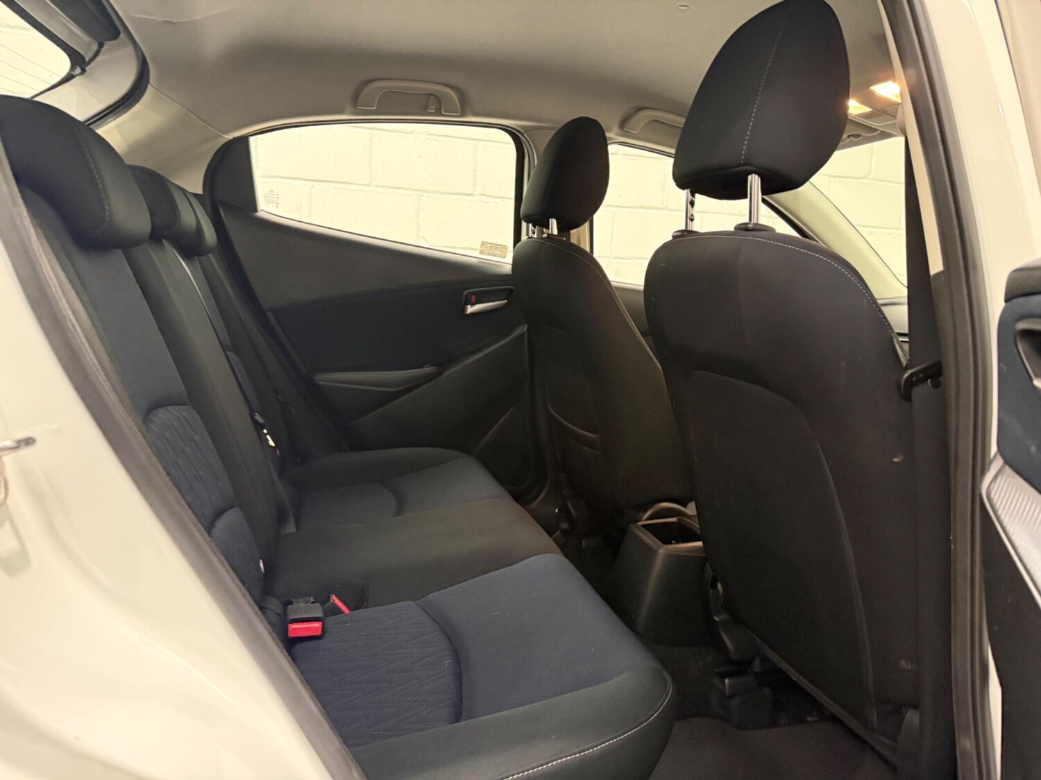 Used Mazda Mazda2 2015 for sale - 76633590: Photo 19