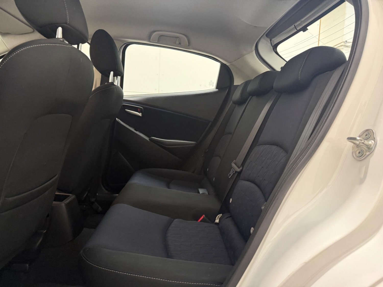 Used Mazda Mazda2 2015 for sale - 76633590: Photo 22