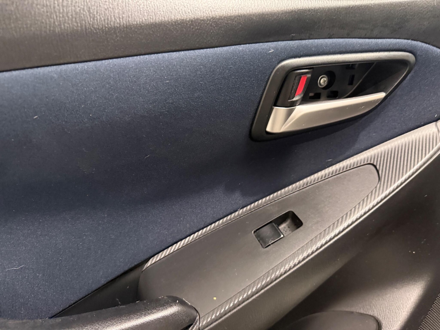 Used Mazda Mazda2 2015 for sale - 76633590: Photo 29