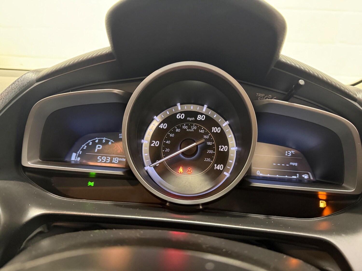 Used Mazda Mazda2 2015 for sale - 76633590: Photo 30