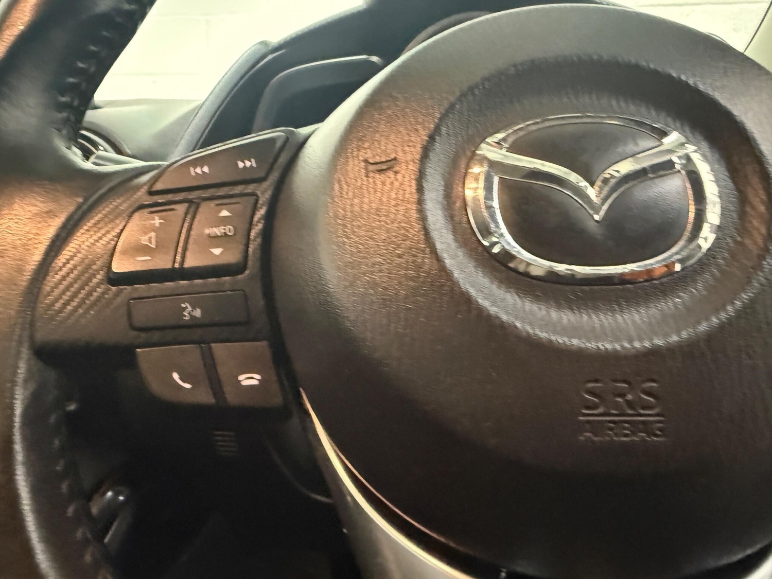 Used Mazda Mazda2 2015 for sale - 76633590: Photo 31