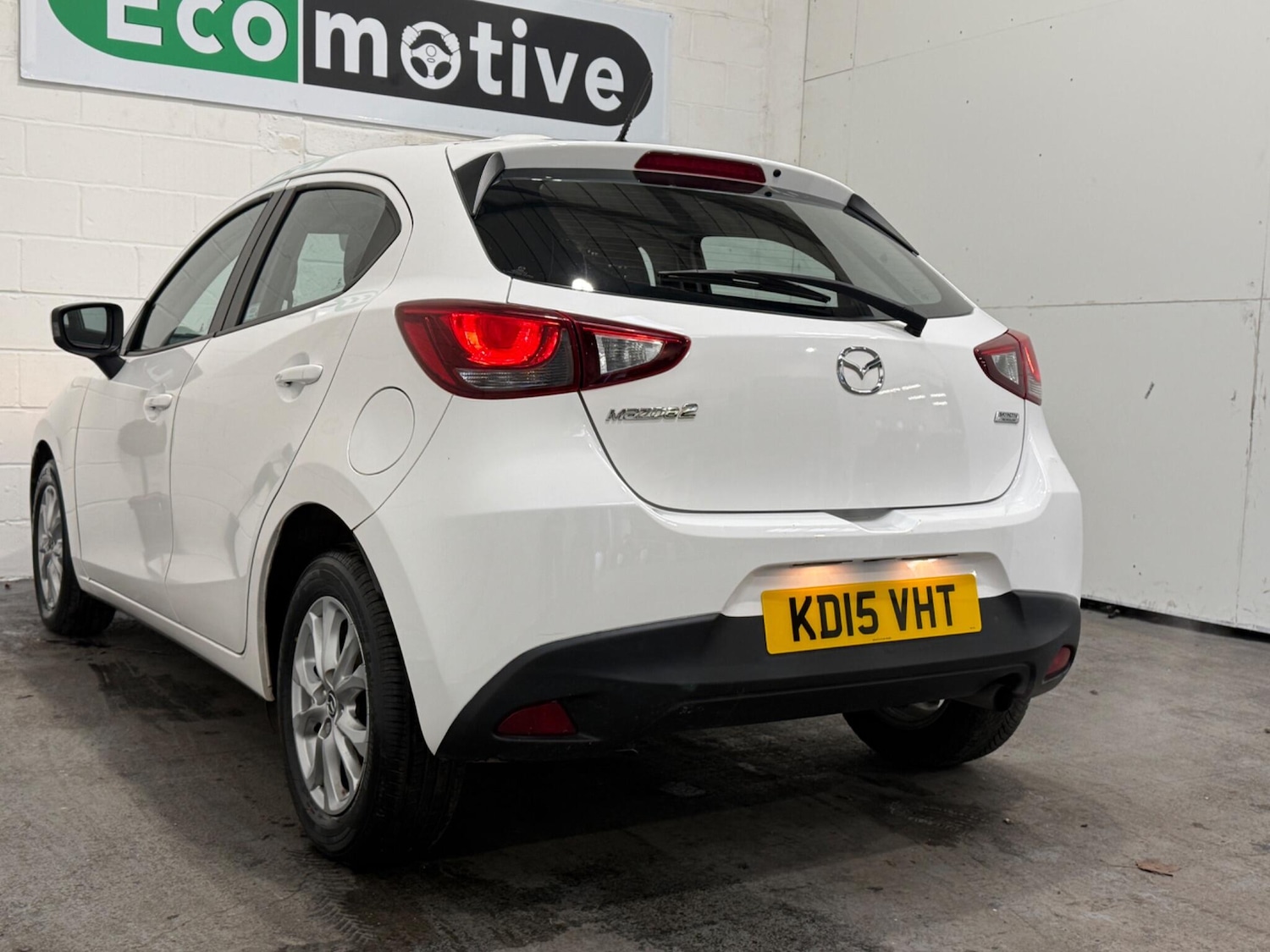 Used Mazda Mazda2 2015 for sale - 76633590: Photo 5