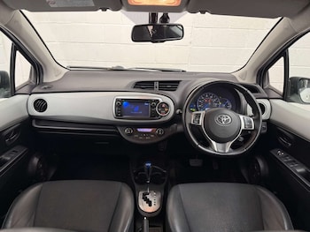 Used Toyota Yaris 2012 for sale - 78633838: Photo