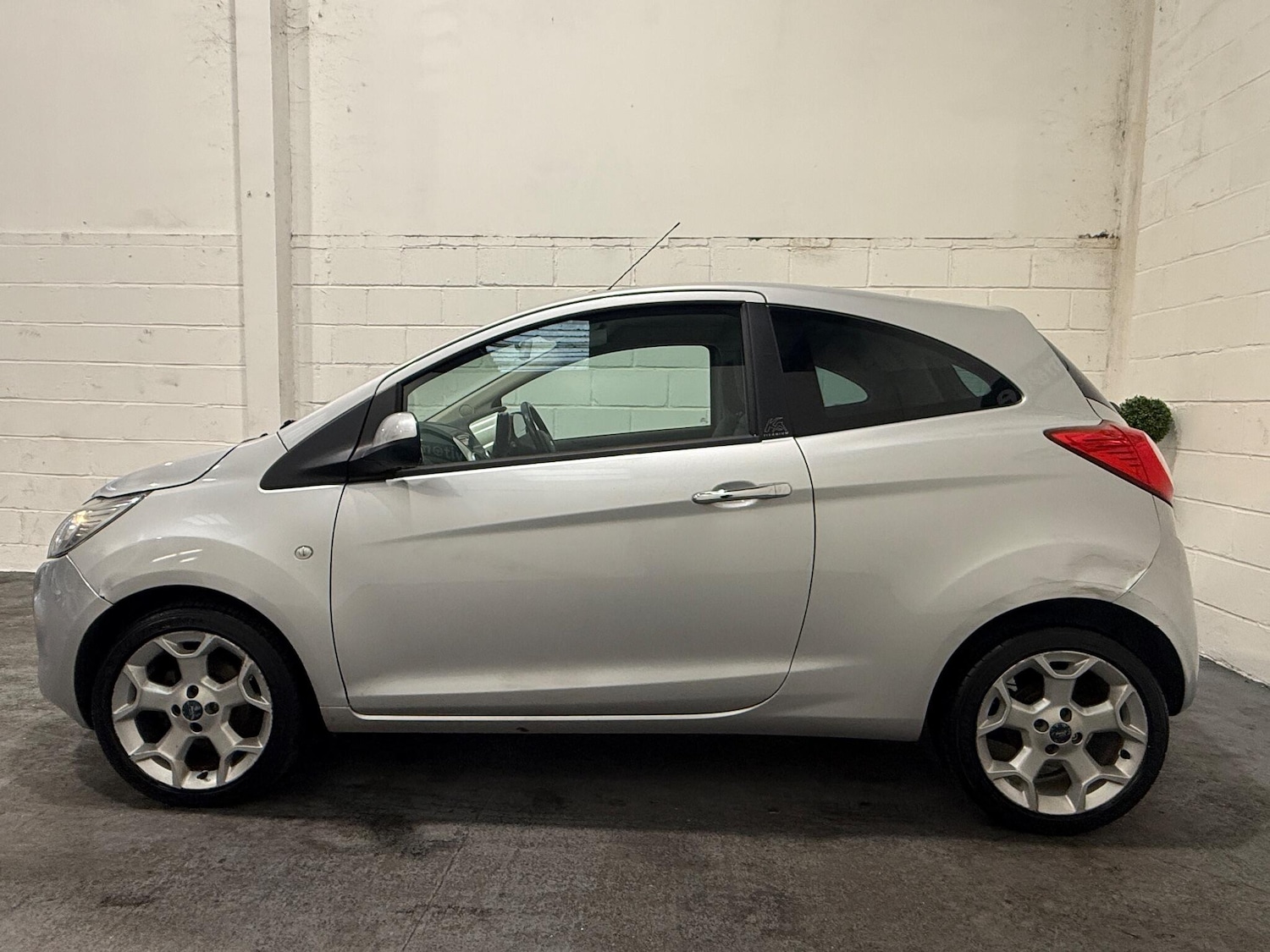 Used Ford Ka 2012 for sale - 78057589: Photo 8