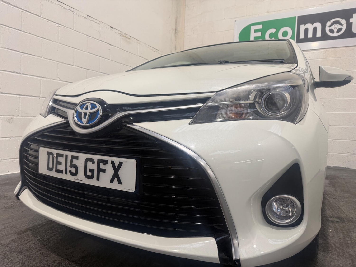 Used Toyota Yaris 2015 for sale - 76759302: Photo 41