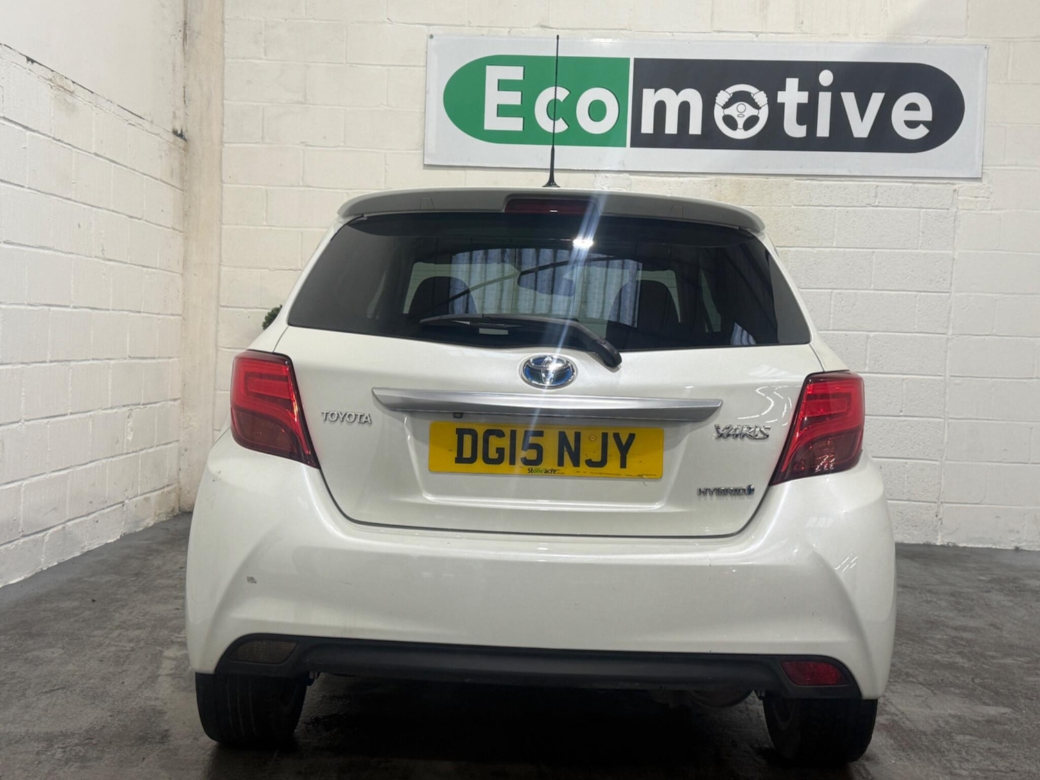 Used Toyota Yaris 2015 for sale - 76759302: Photo 9