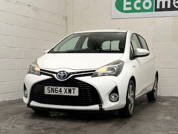 Used Toyota Yaris 2015 for sale - 78260094: Photo