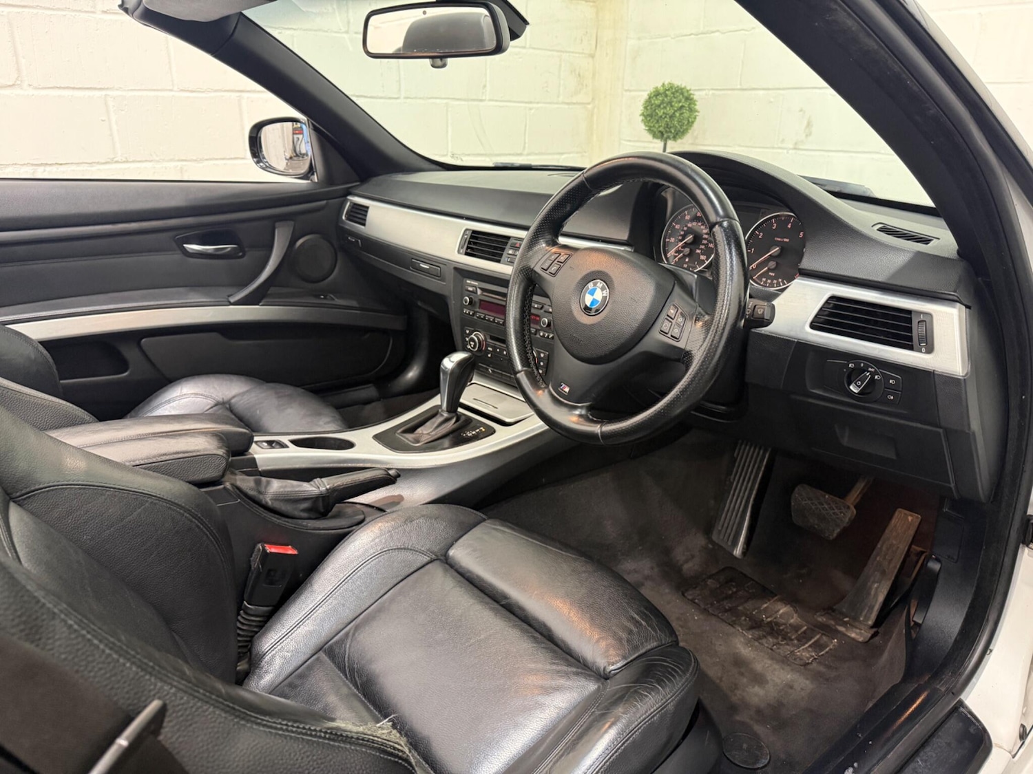 Used BMW 3 Series 2011 for sale - 77387114: Photo 13