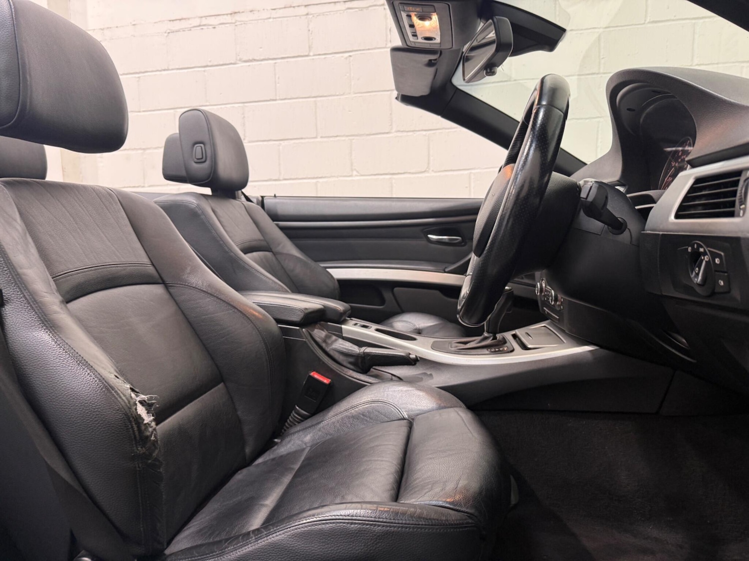 Used BMW 3 Series 2011 for sale - 77387114: Photo 17