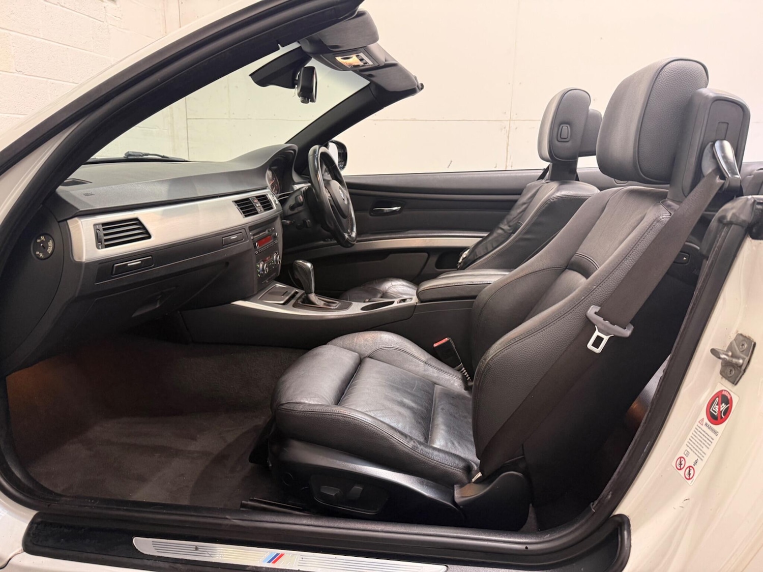 Used BMW 3 Series 2011 for sale - 77387114: Photo 29