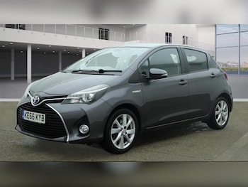 Used Toyota Yaris 2017 for sale - 75634281: Photo