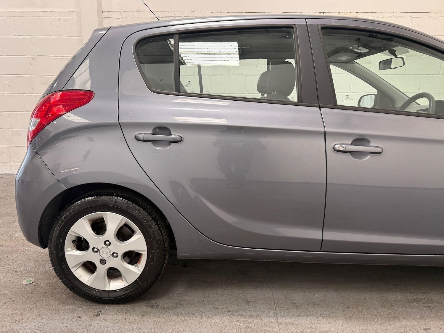 Used Hyundai i20 2009 for sale - 76987978: Photo 18