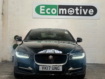 Used Jaguar XE 2017 for sale - 77330511: Photo