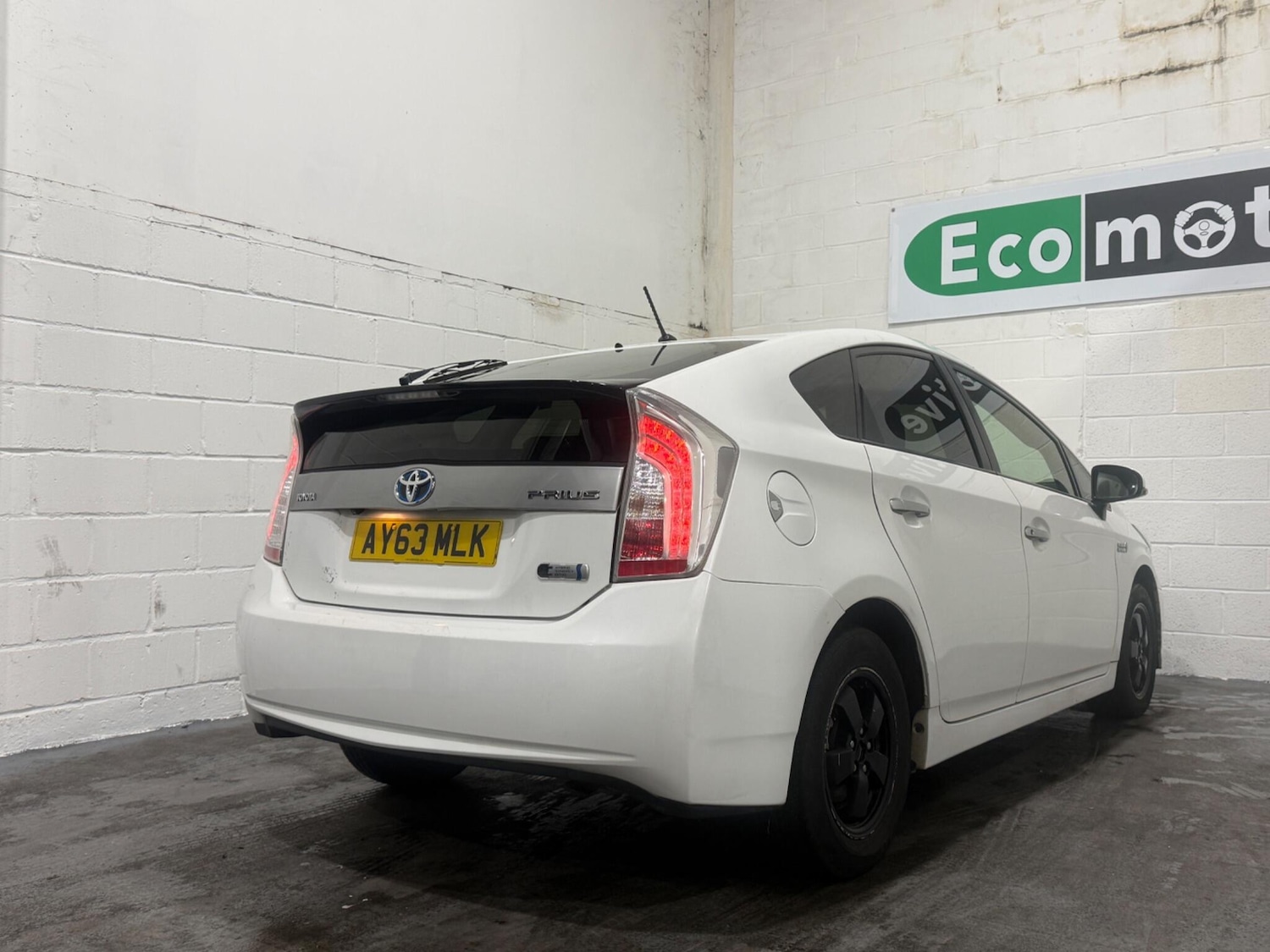 Used Toyota Prius 2013 for sale - 76743488: Photo 13