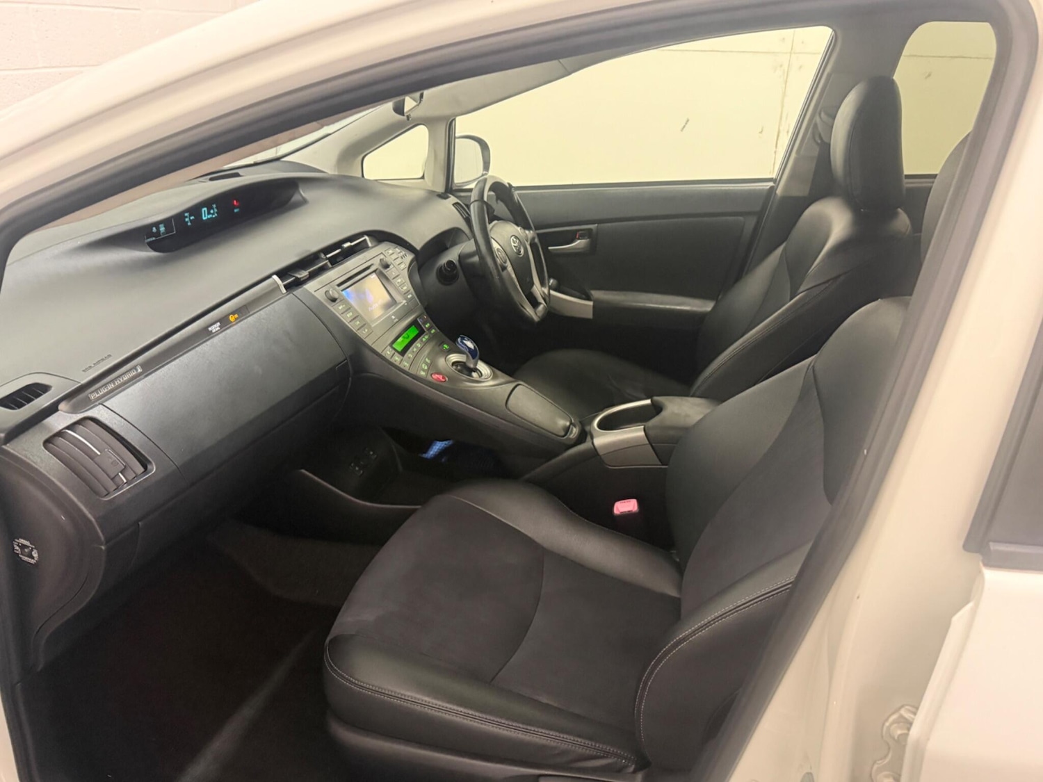 Used Toyota Prius 2013 for sale - 76743488: Photo 34