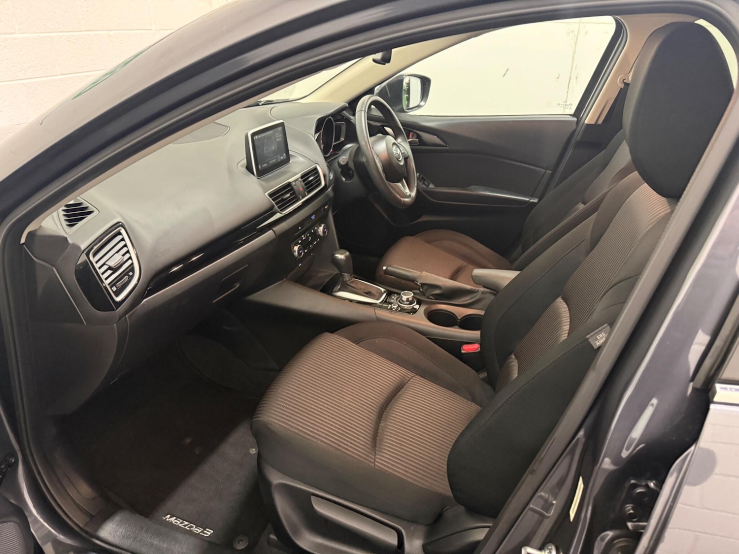 Used Mazda Mazda3 2016 for sale - 76865691: Photo 35