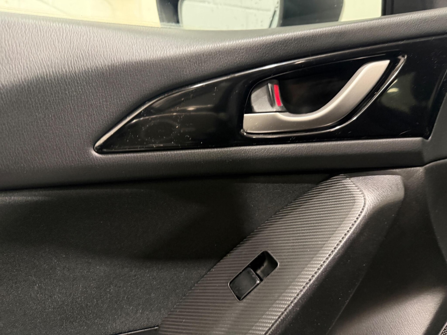 Used Mazda Mazda3 2016 for sale - 76865691: Photo 47