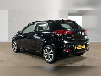 Used Hyundai i20 2015 for sale - 79529261: Photo