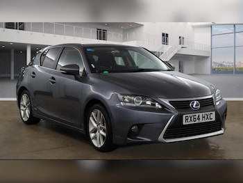 (64) - 1.8 200h Advance CVT Euro 6 (s/s) 5dr