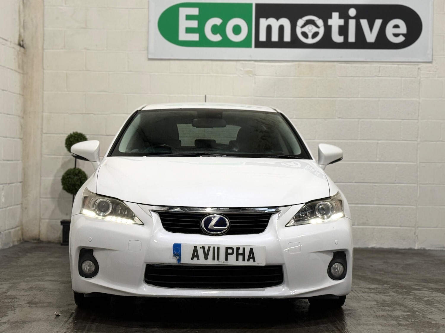Used Lexus CT for sale - 77704793: Photo 2