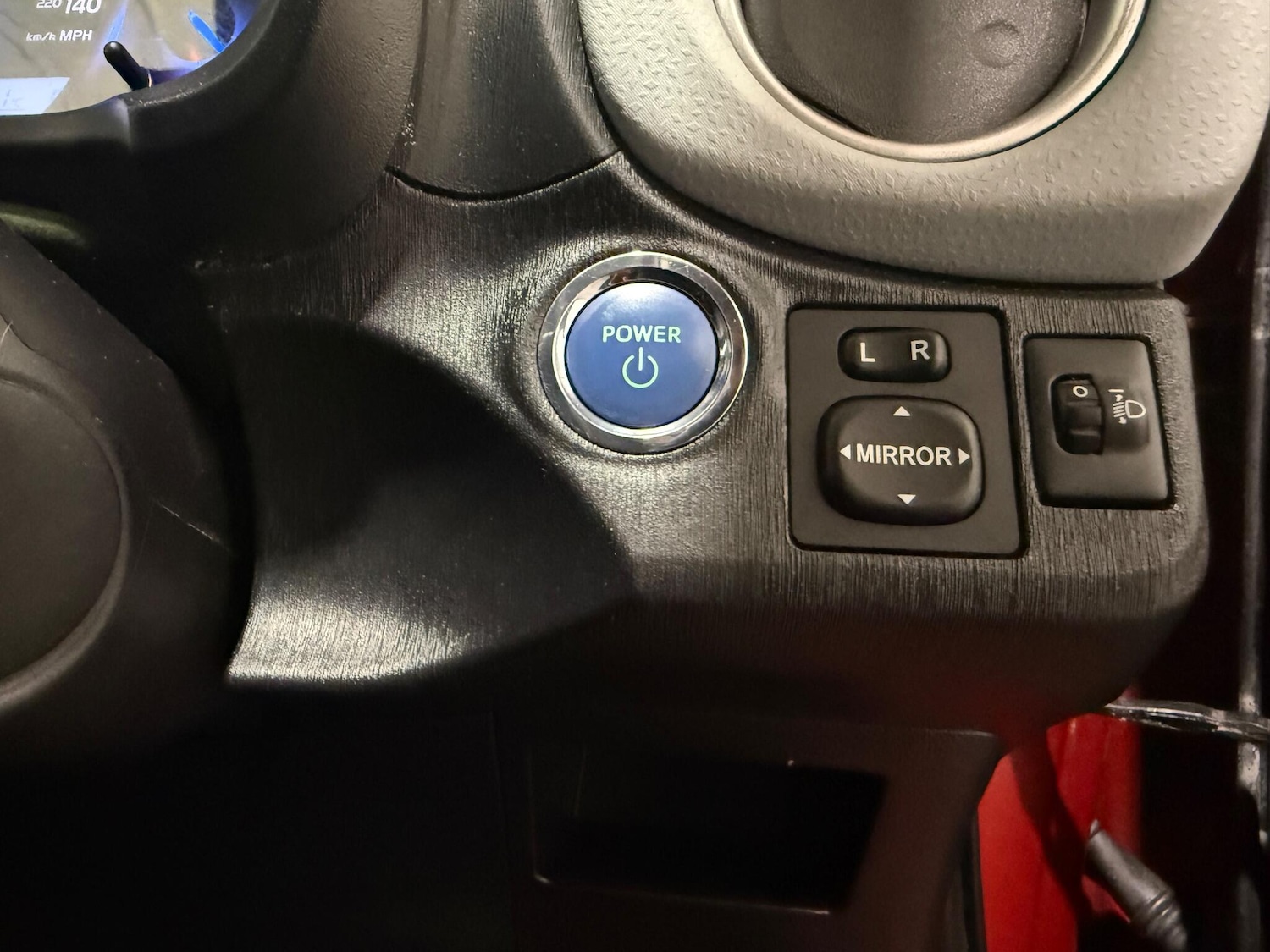 Used Toyota Yaris 2012 for sale - 76899458: Photo 28