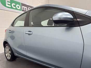 Used Mazda Mazda2 2013 for sale - 75532418: Photo