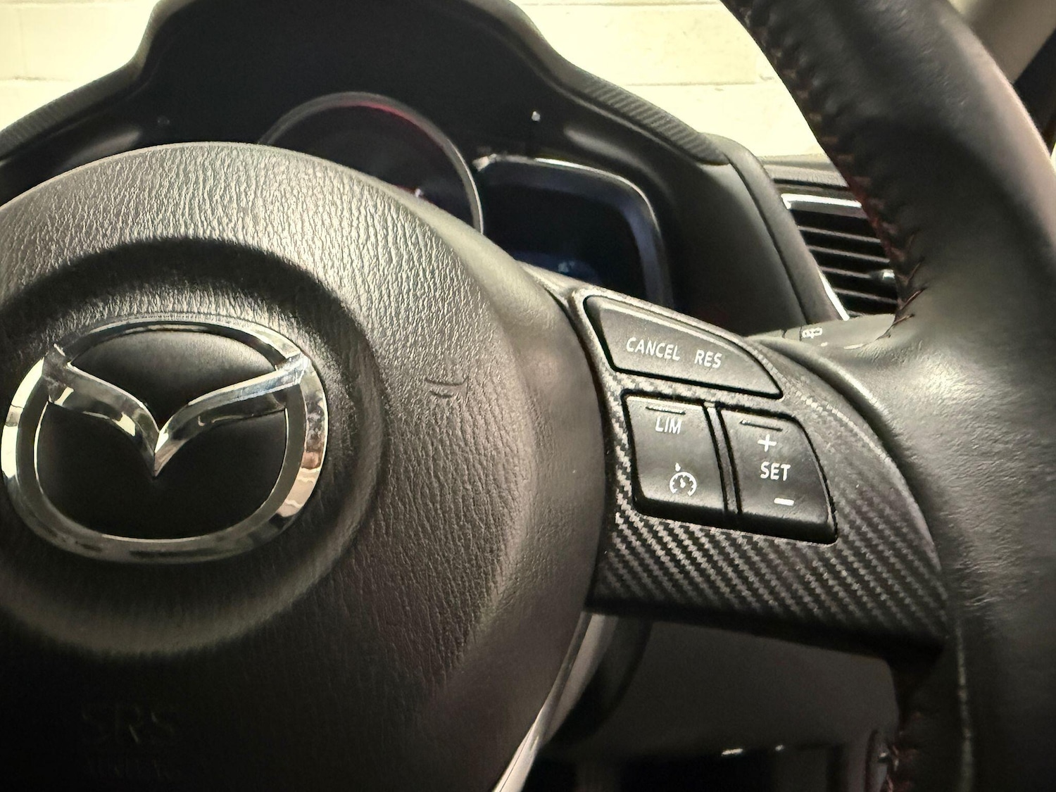 Used Mazda Mazda3 2015 for sale - 76759653: Photo 24