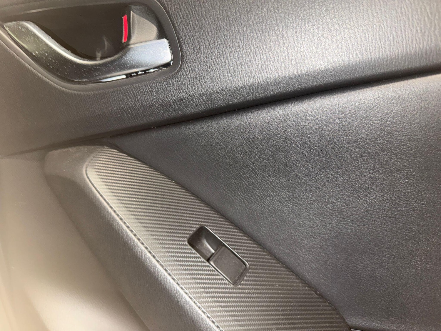 Used Mazda Mazda3 2015 for sale - 76759653: Photo 34