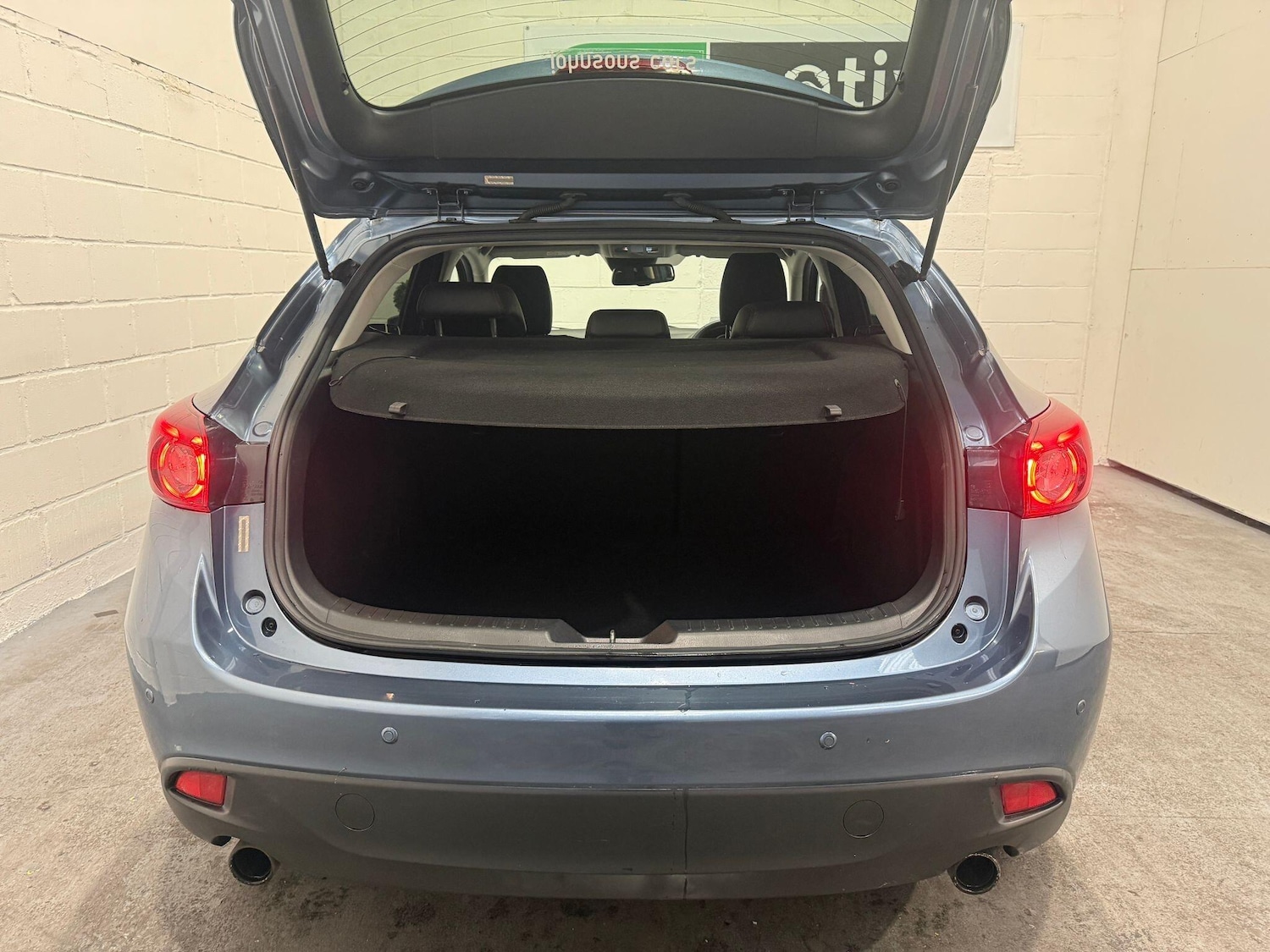 Used Mazda Mazda3 2015 for sale - 76759653: Photo 45