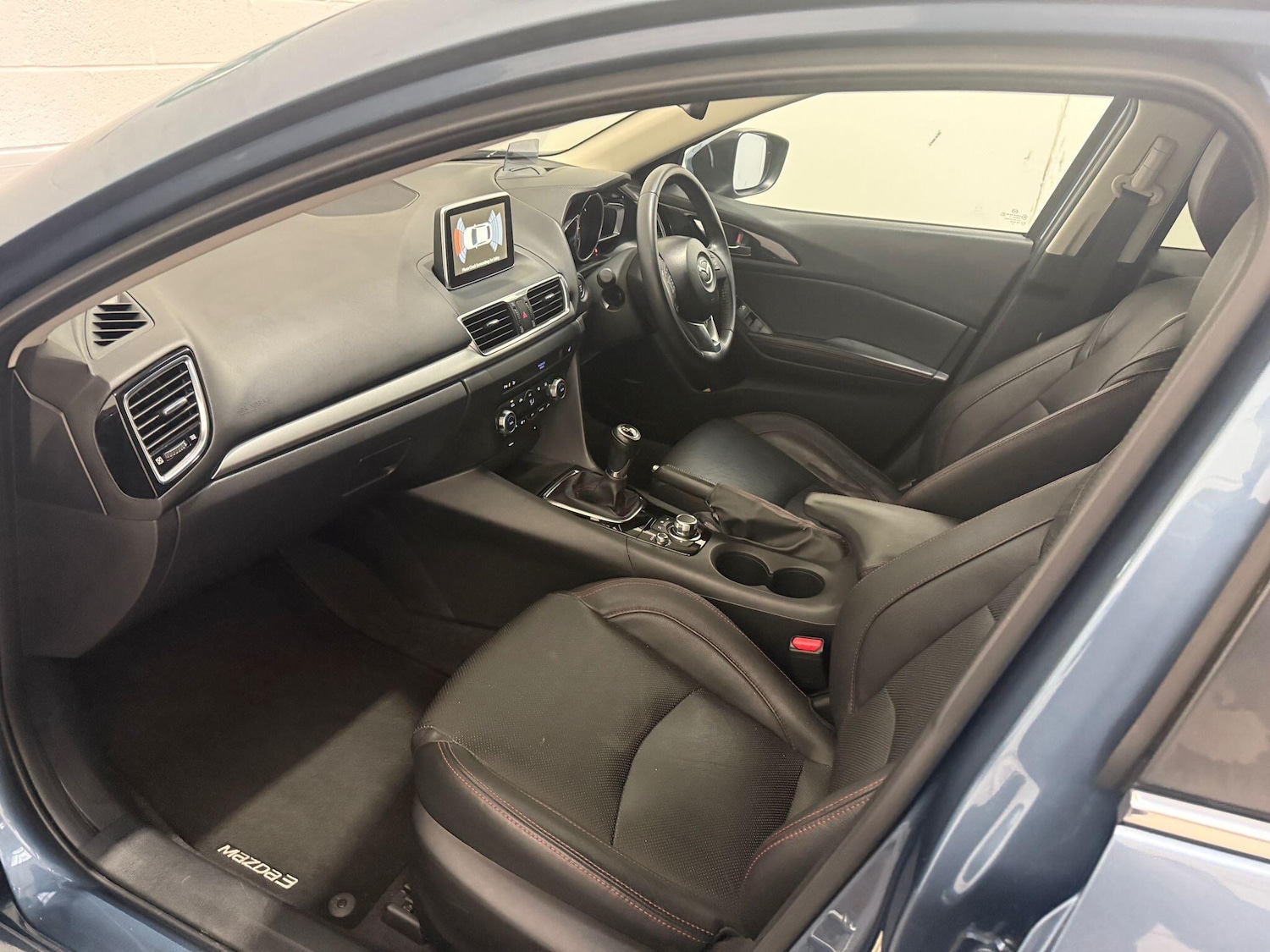 Used Mazda Mazda3 2015 for sale - 76759653: Photo 46