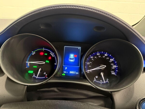 Used Toyota C-HR 2018 for sale - 75623158: Photo 30