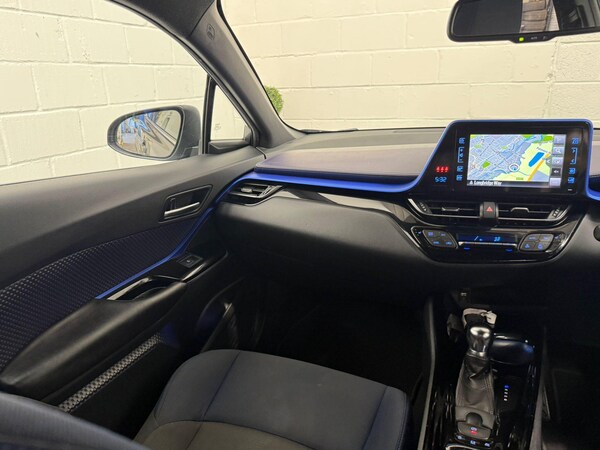 Used Toyota C-HR 2018 for sale - 75623158: Photo 35