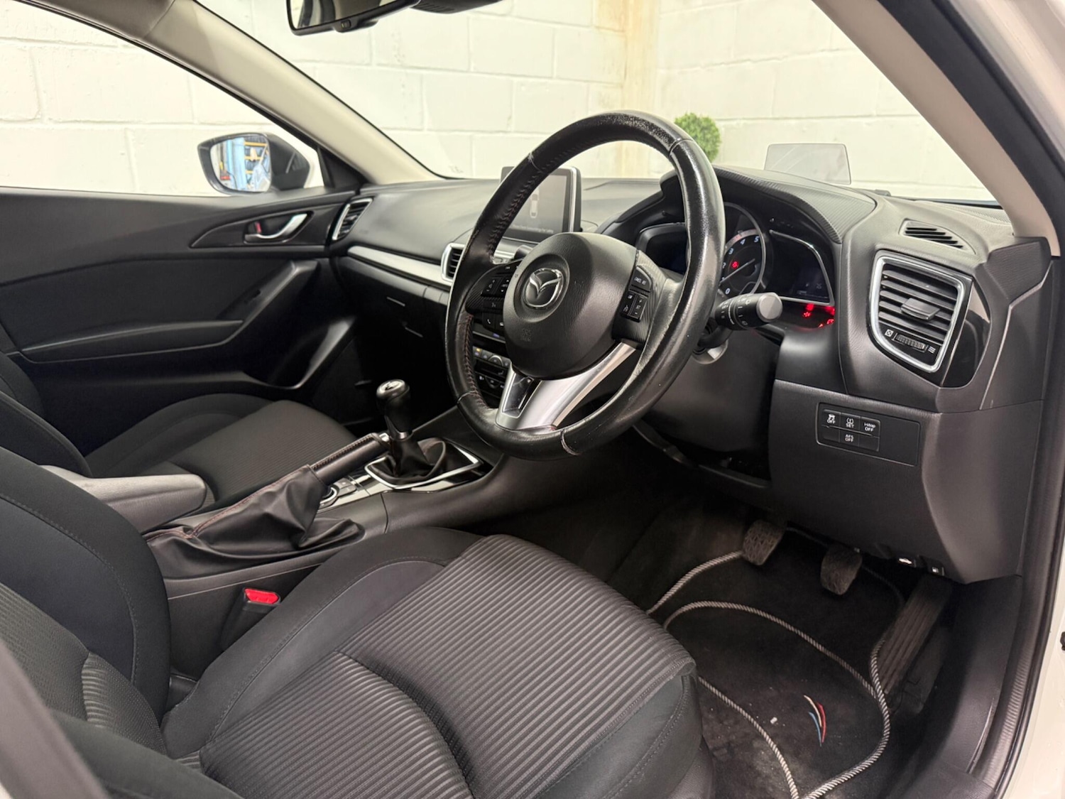 Used Mazda Mazda3 for sale - 77784766: Photo 15