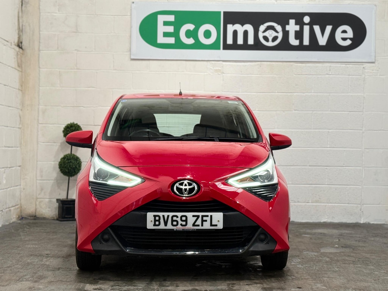 Used Toyota AYGO 2019 for sale - 77550051: Photo 2