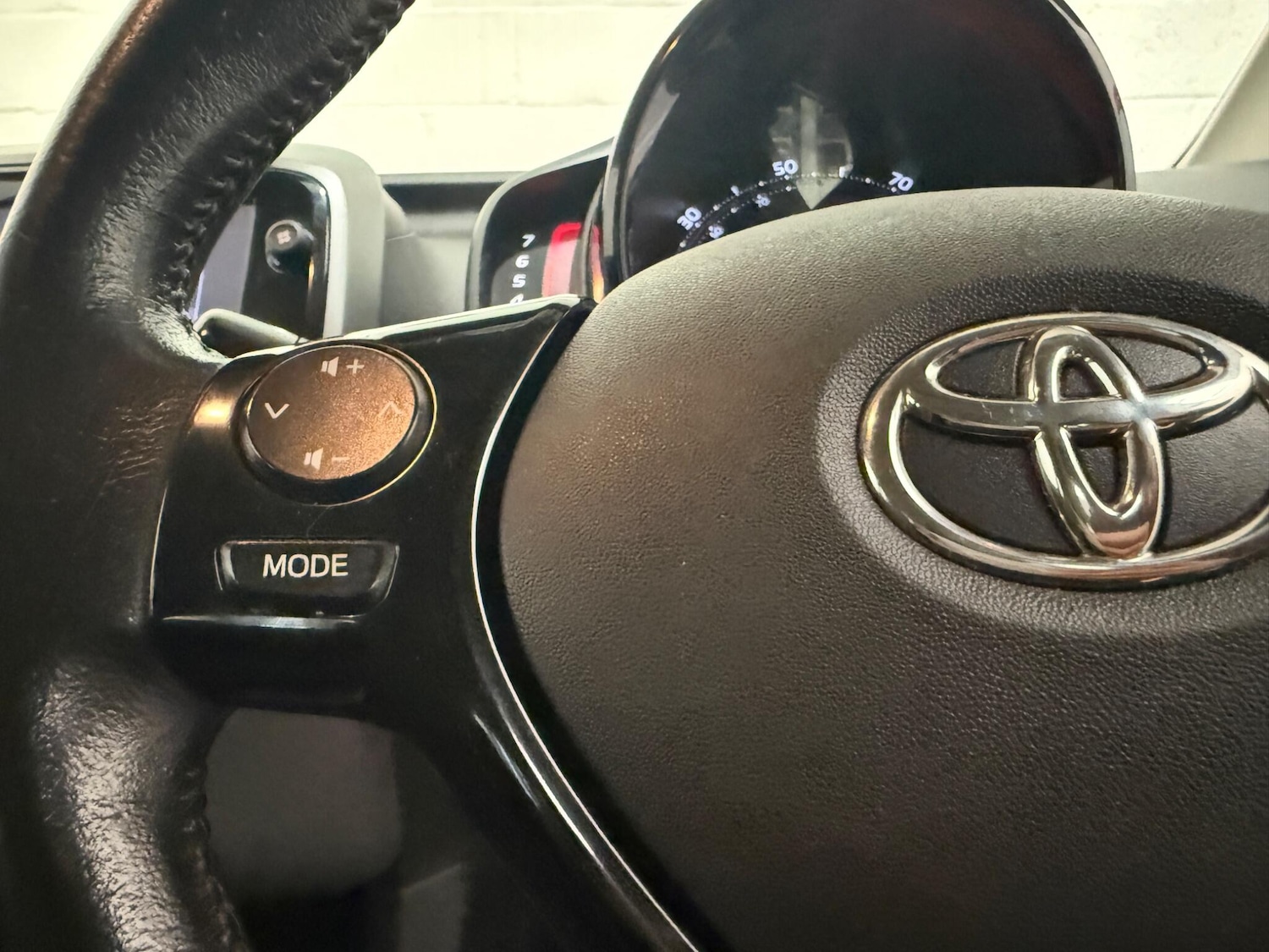Used Toyota AYGO 2019 for sale - 77550051: Photo 29
